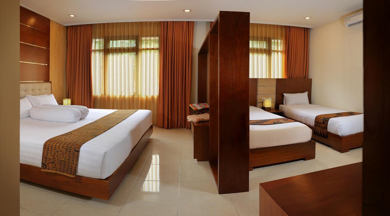 Multazam Hotel Solo Dış mekan fotoğraf